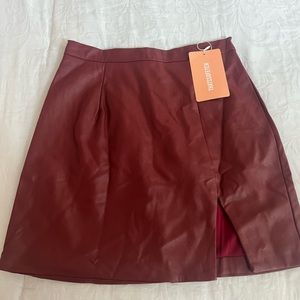 That’s so fetch maroon mini skirt